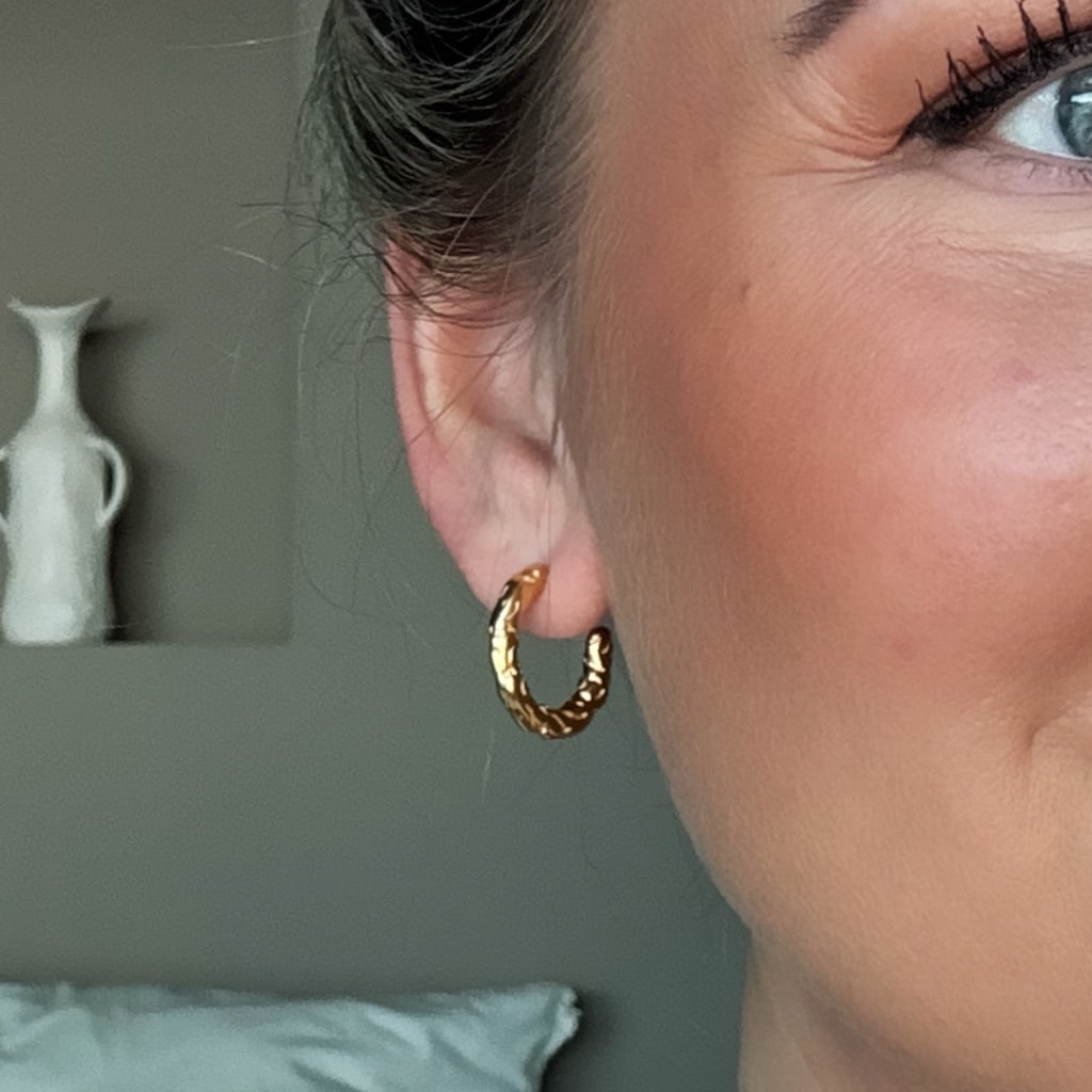 øredobber gull frid